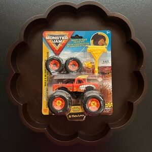 Monster Jam Monster Truck ~ El Toro Loco Ready To Race Kit Build & Rebuild